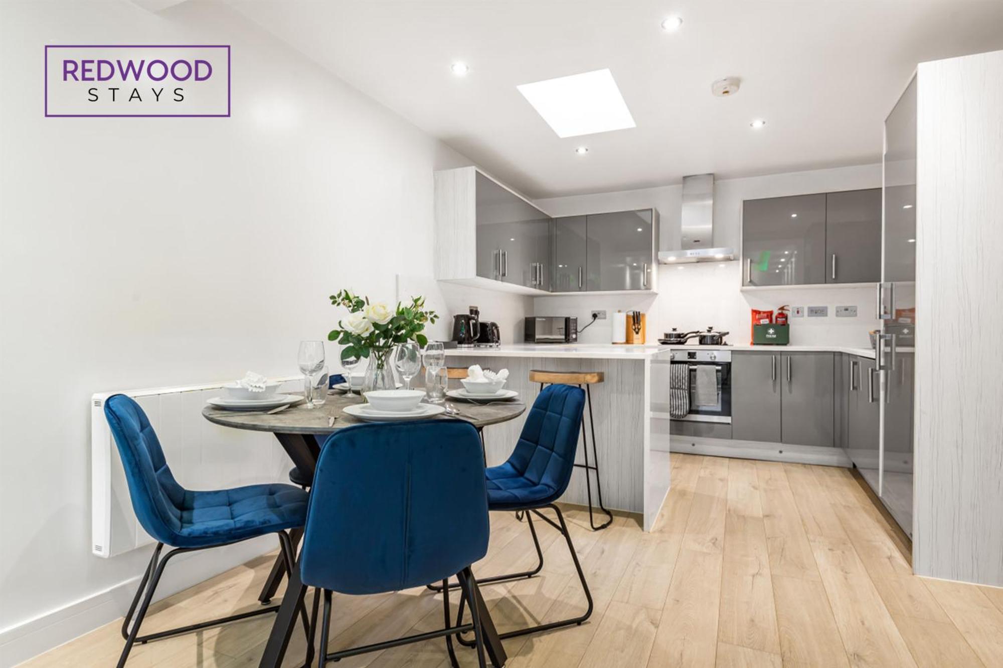 1 Bed 1 Bath Town Center Apartments For Corporates & Contractors, Wifi, Netflix And Parking On Selected Units By Redwood Stays Aldershot Esterno foto