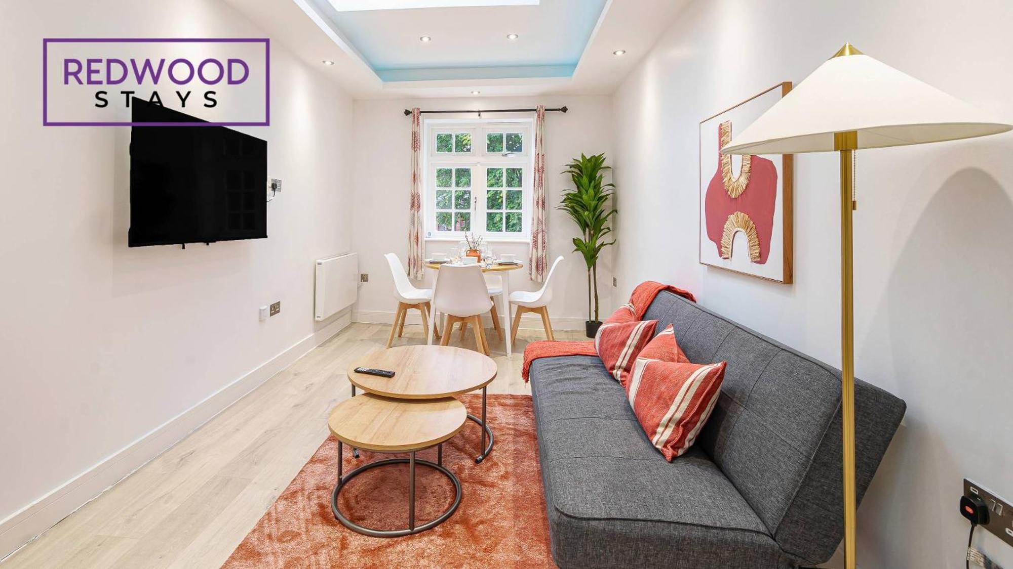 1 Bed 1 Bath Town Center Apartments For Corporates & Contractors, Wifi, Netflix And Parking On Selected Units By Redwood Stays Aldershot Esterno foto